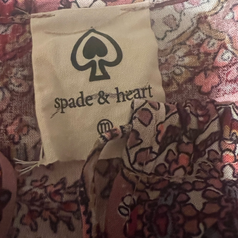Used Condition Spade & Heart Floral Blouse Size Medium (E3) - Picture 4 of 8